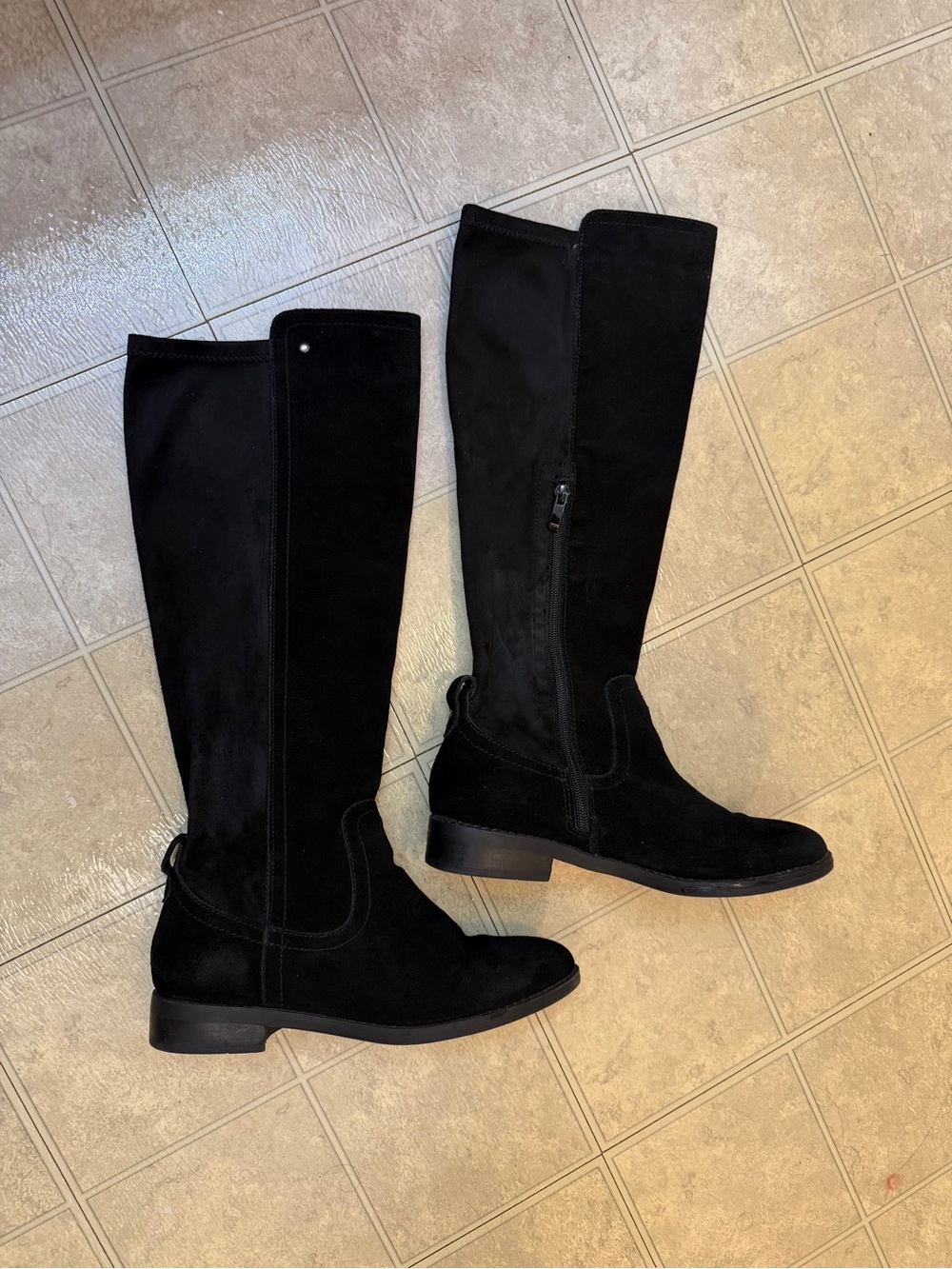 Very Volatile Black Knee High Riding Boots Women’s 8M